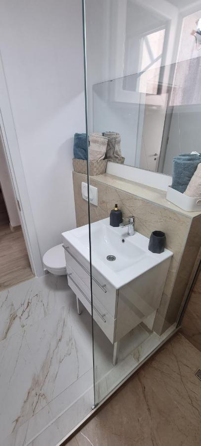 Elias Luxury Apartment Constanţa