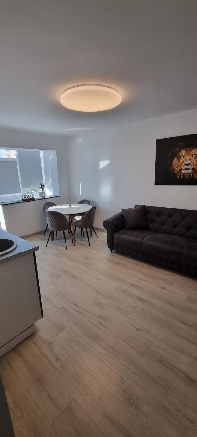 Elias Luxury קונסטנצה